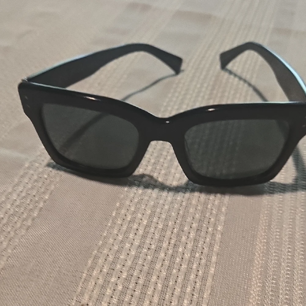 Von Zipper Classic Black Sunglasses - Picture 8 of 8